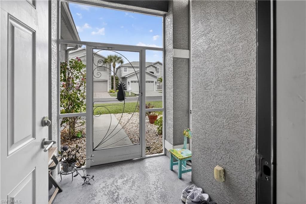 9689 Pineapple Preserve CT-10