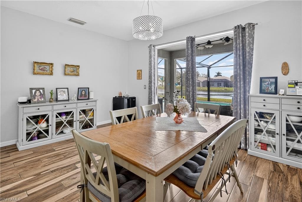 9689 Pineapple Preserve CT-18