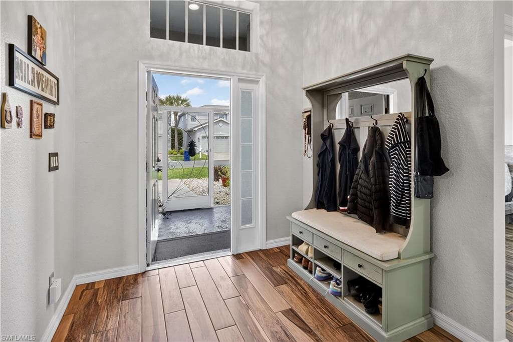 9689 Pineapple Preserve CT-11