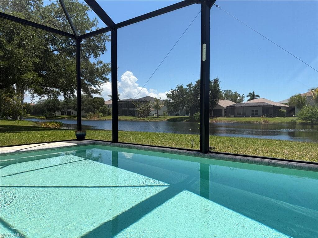 9689 Pineapple Preserve CT-35