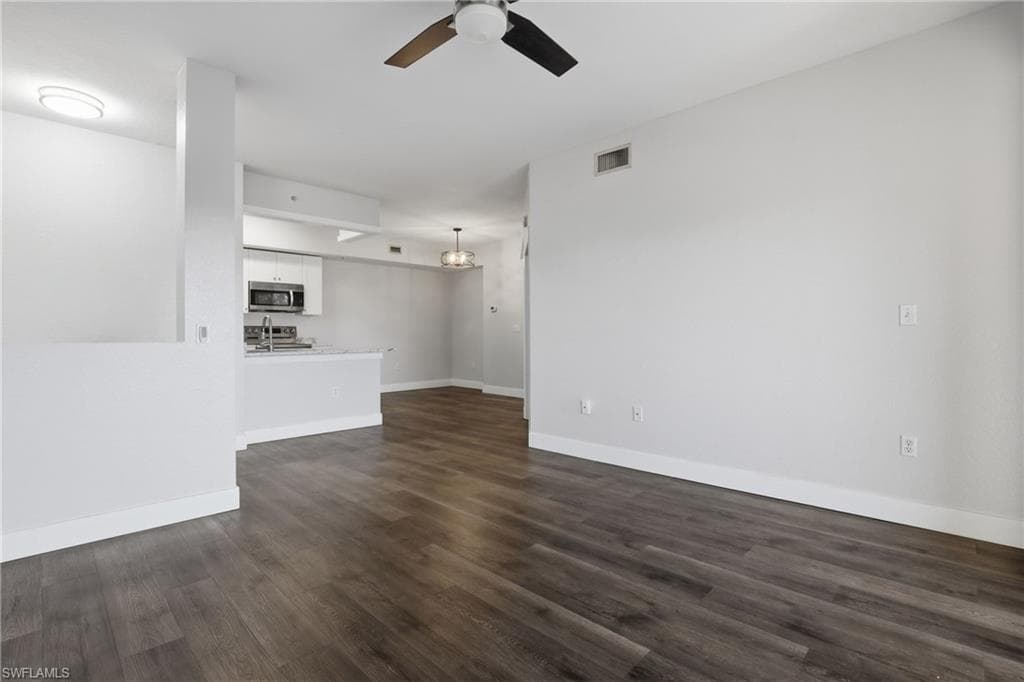 6321 Aragon WAY 306-9