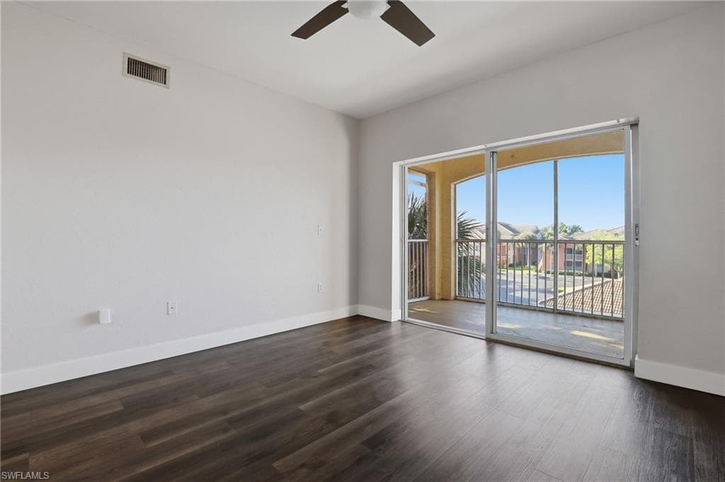 6321 Aragon WAY 306-10