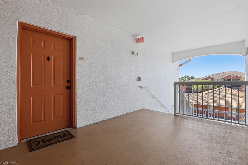 6321 Aragon WAY 306-4