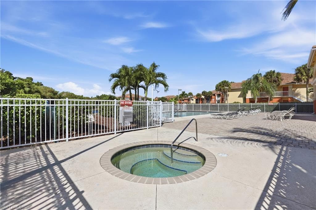6321 Aragon WAY 306-25