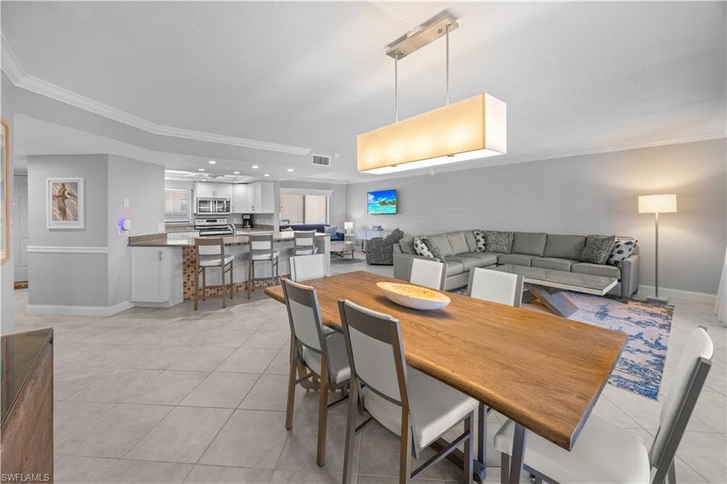 1401 Middle Gulf DR 305R-16