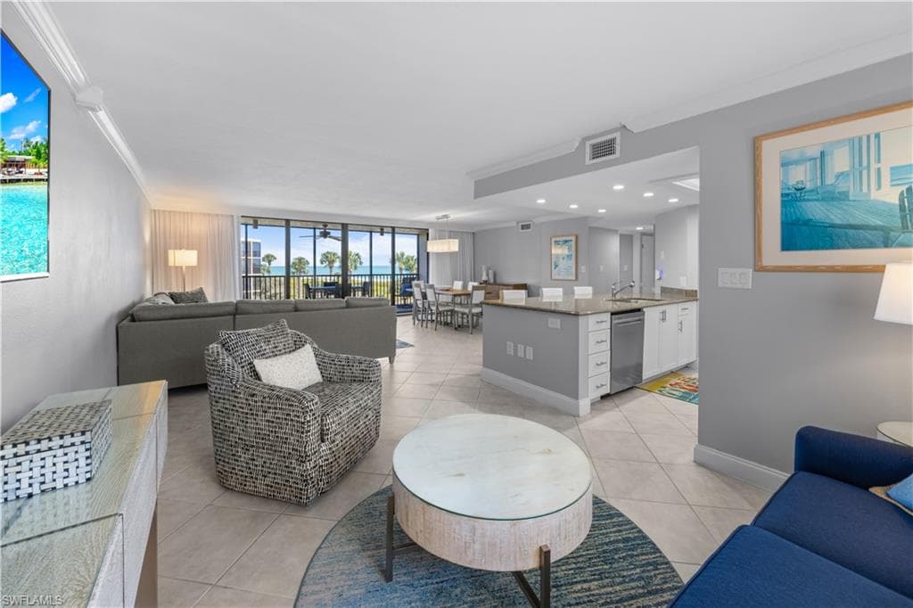 1401 Middle Gulf DR 305R-7