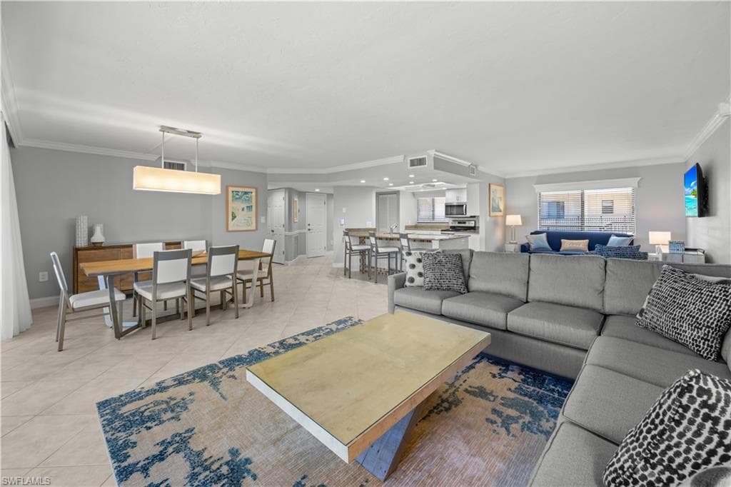 1401 Middle Gulf DR 305R-14