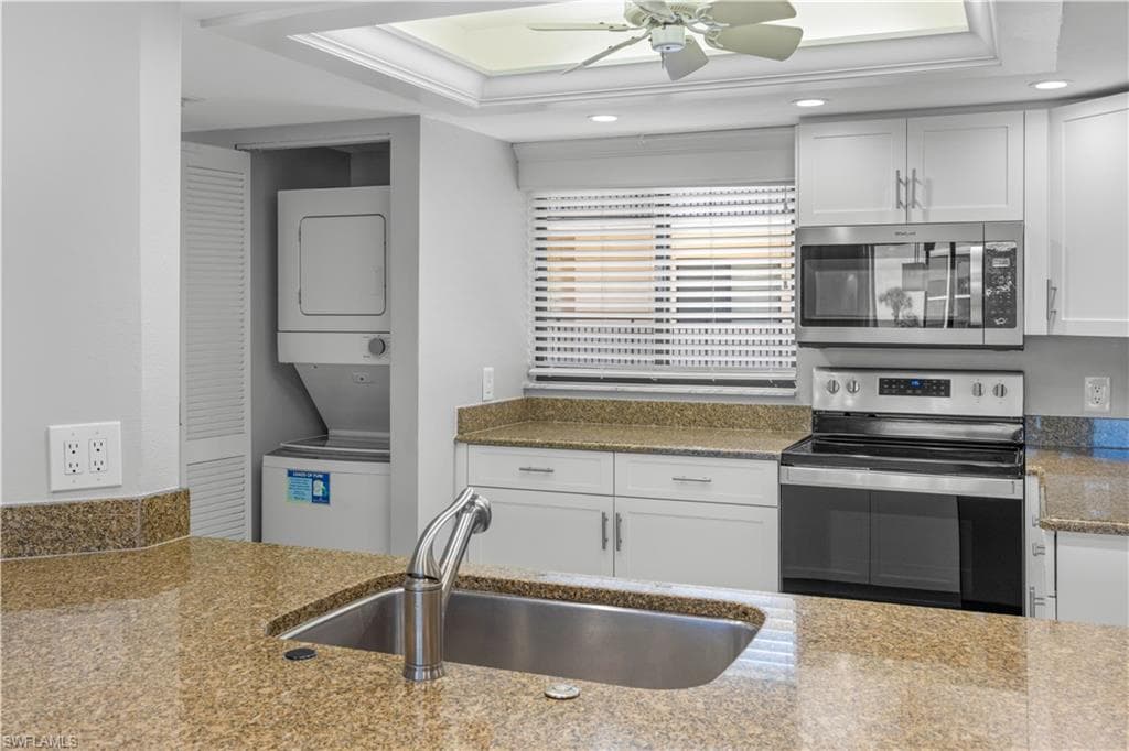 1401 Middle Gulf DR 305R-18