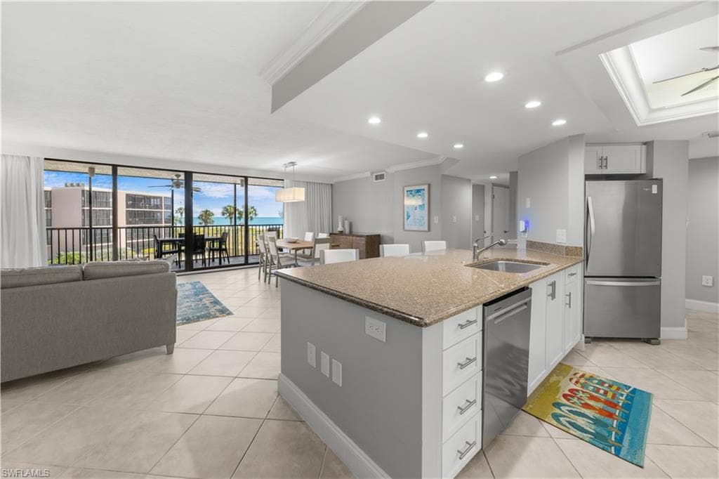 1401 Middle Gulf DR 305R-11