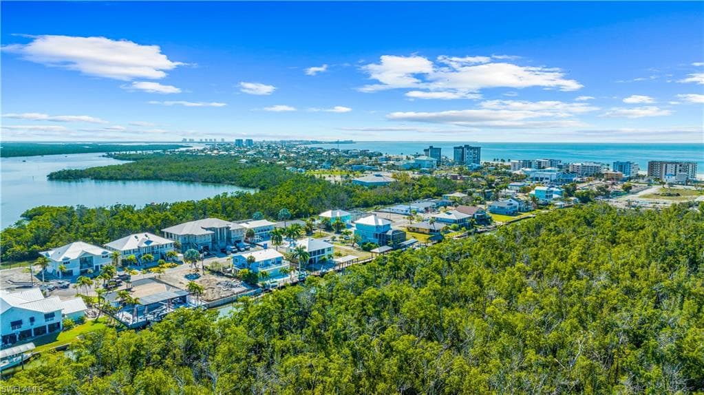 345 Mango ST 406-6