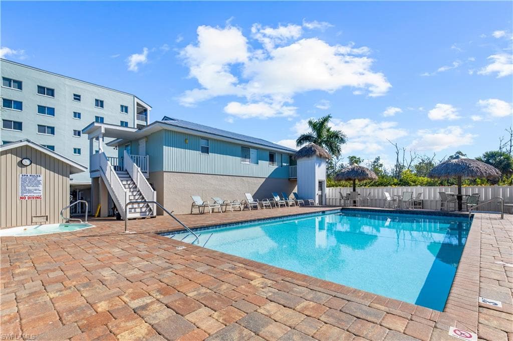 345 Mango ST 406-16