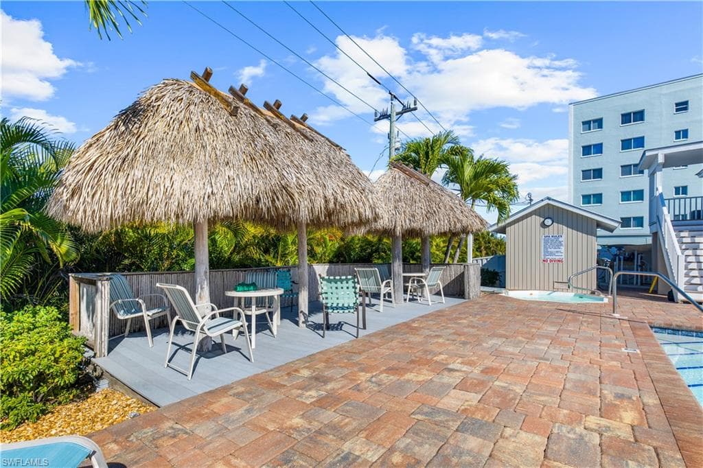 345 Mango ST 406-14