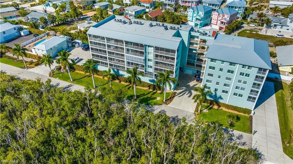 345 Mango ST 406-4
