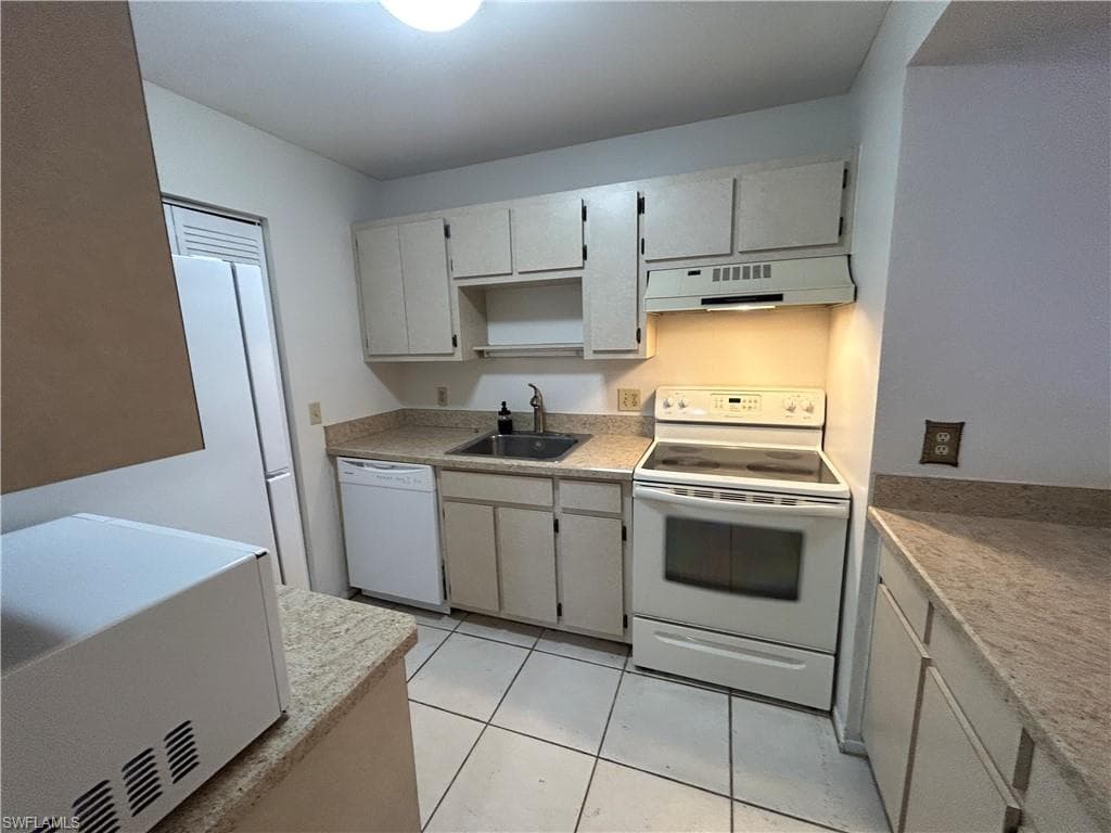 6494 Royal Woods DR 2-3