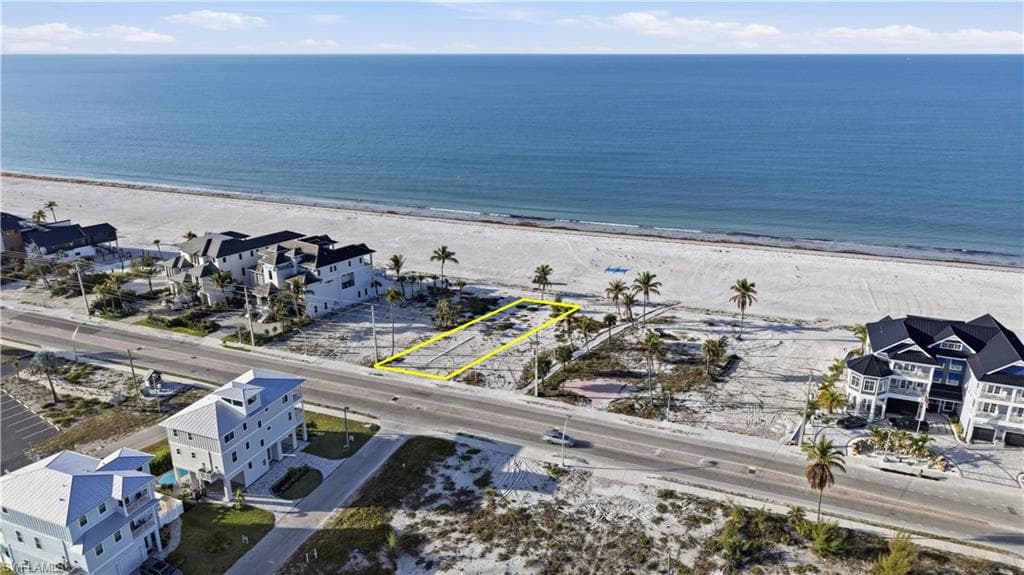 3730 Estero BLVD-13