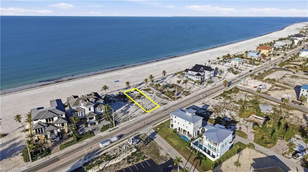 3730 Estero BLVD-10