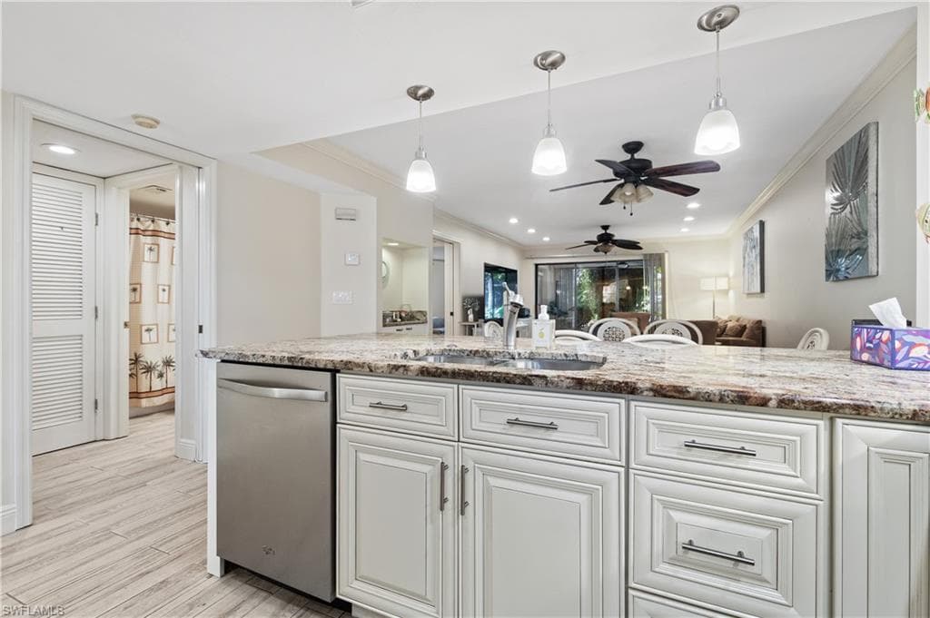 15041 Paddle Creek DR 102-3