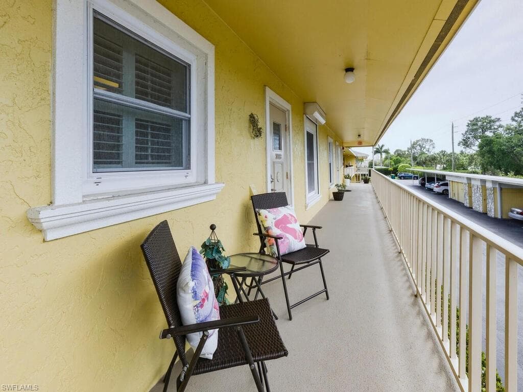 351 Charlemagne BLVD B208-27