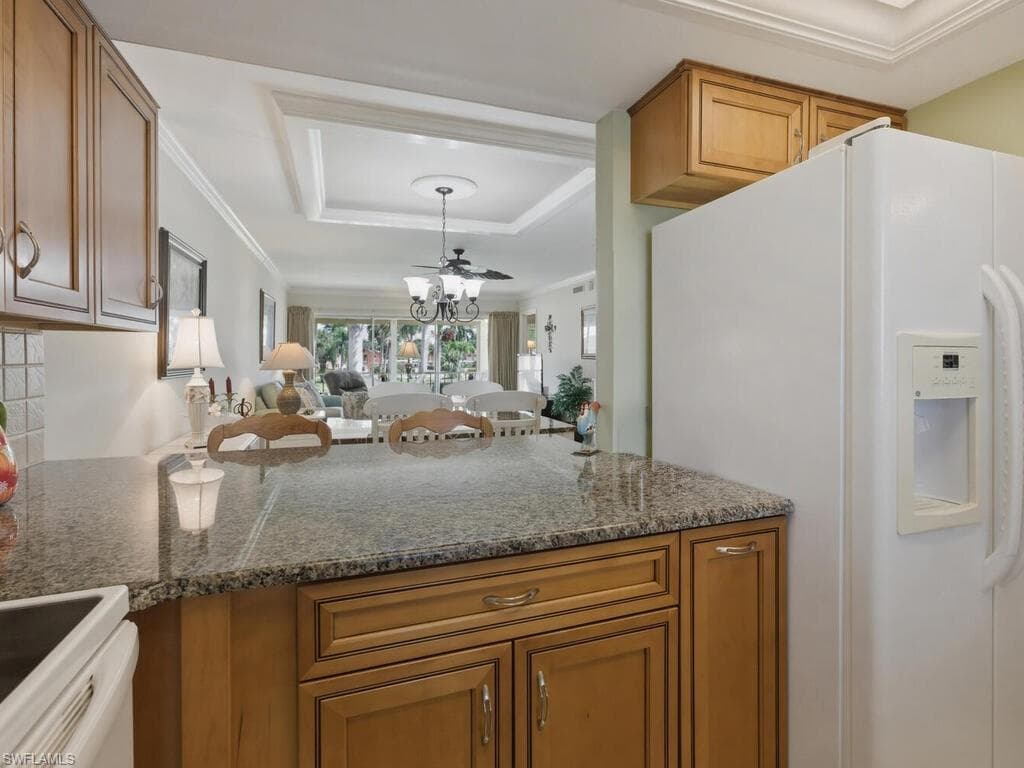 351 Charlemagne BLVD B208-14
