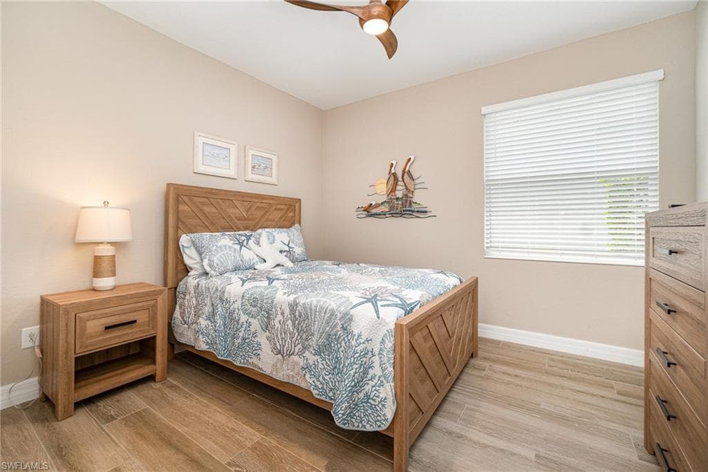 15278 Blue Bay CIR-16