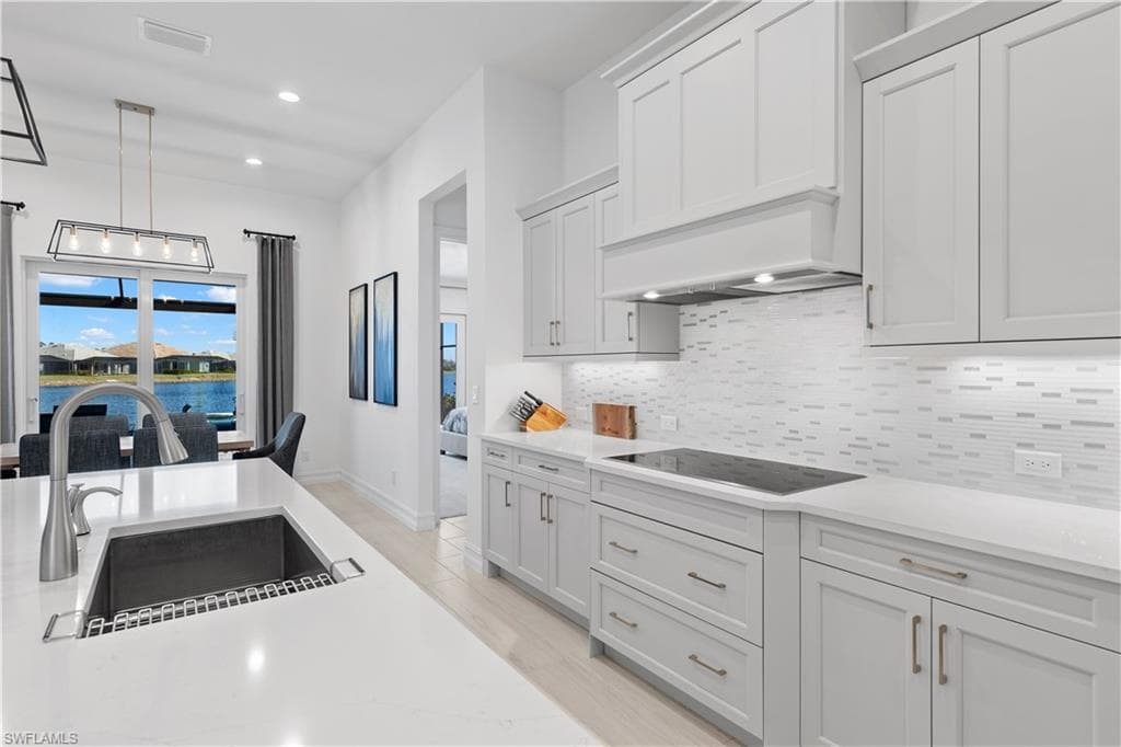 14265 Laguna Springs LN-8