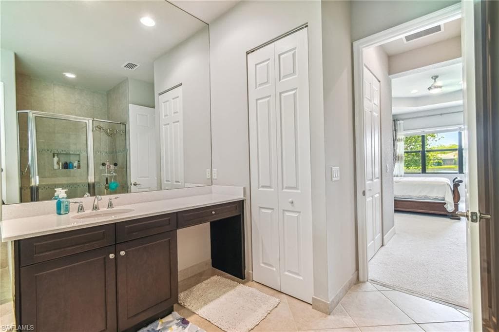 11541 Stonecreek CIR W-18