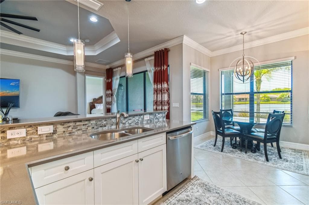 11541 Stonecreek CIR W-15