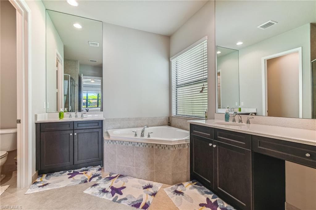 11541 Stonecreek CIR W-8