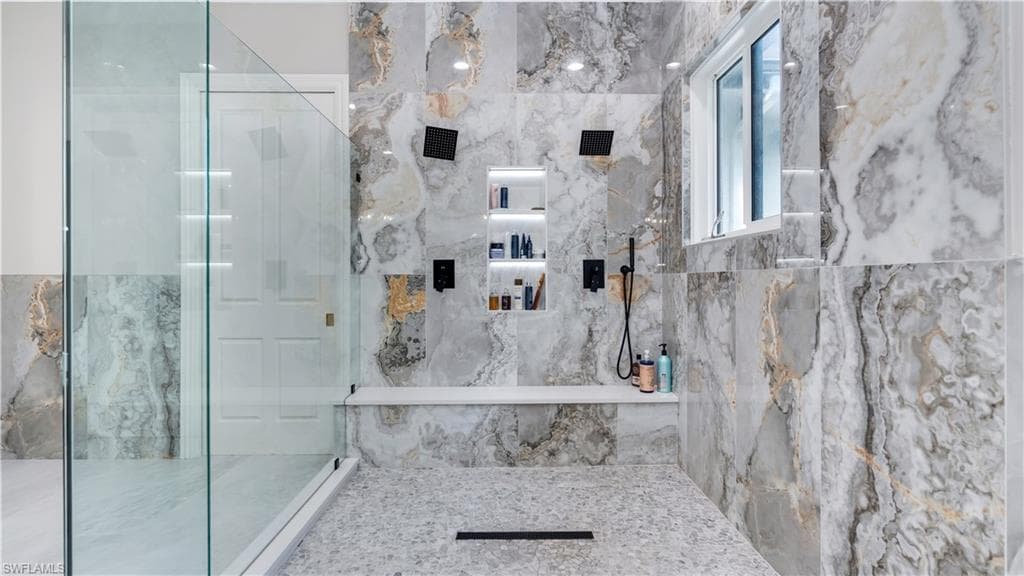 13323 Rosewood LN-29