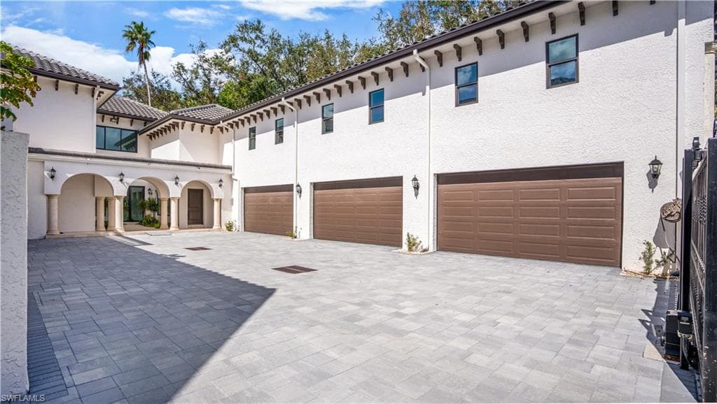 13323 Rosewood LN-25