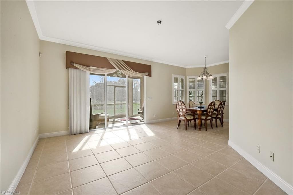 13860 Avon Park CIR 104-10