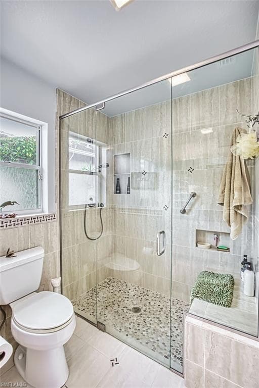 9917 Las Casas DR-25