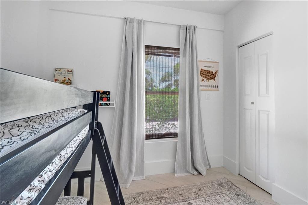 27293 Arroyal RD E-20