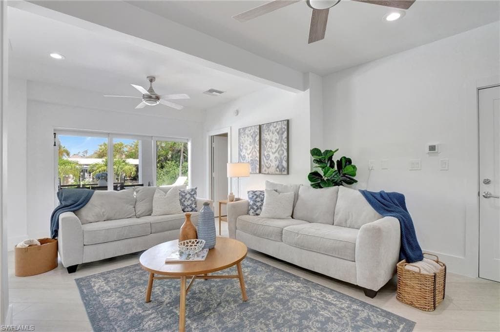 27293 Arroyal RD E-18