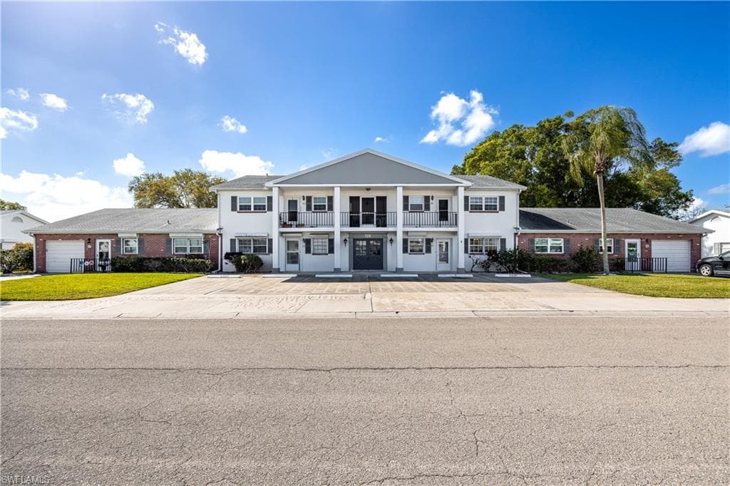 8761 Lueck LN 3-1