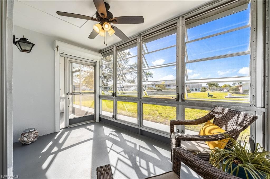 8761 Lueck LN 3-28