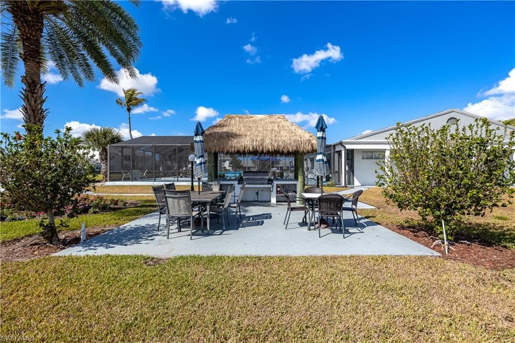 8761 Lueck LN 3-44