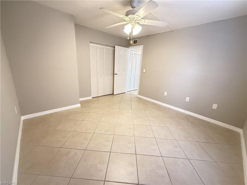 12630 Kenwood LN B-18