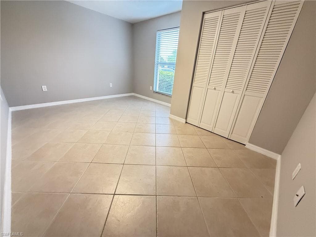 12630 Kenwood LN B-19
