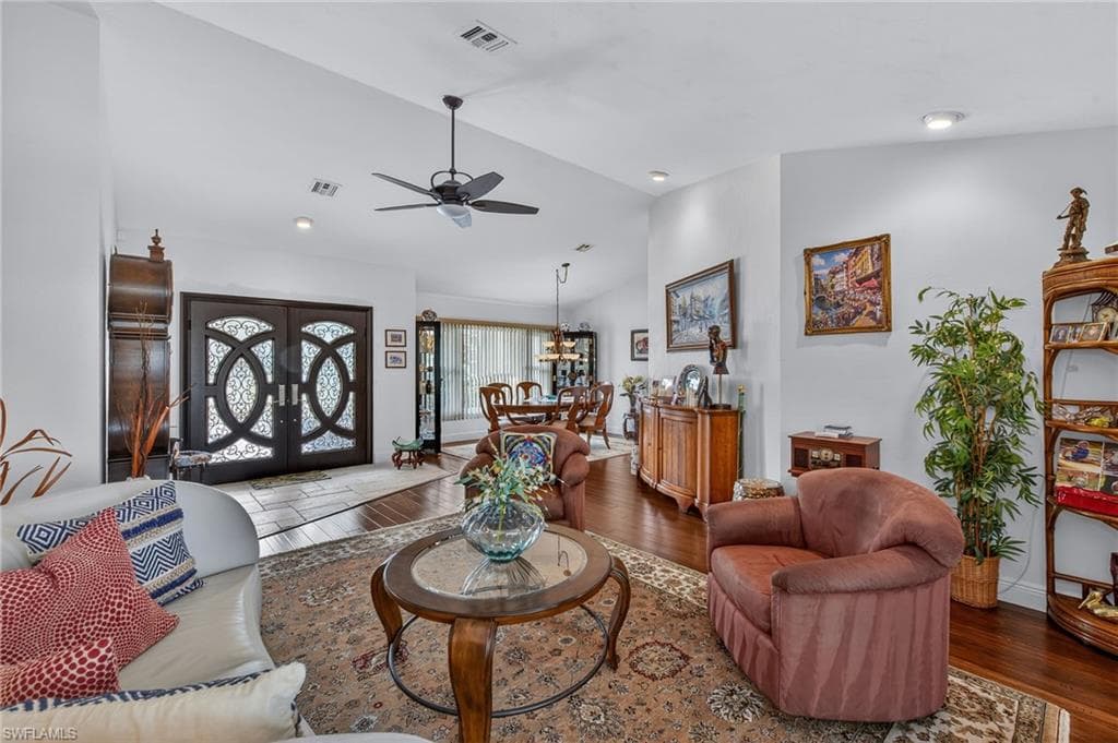 681 Saint Andrews BLVD-6