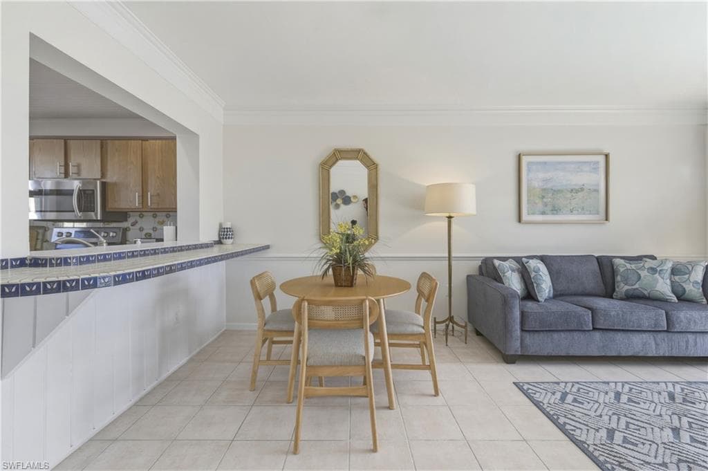 801 River Point DR 303A-10