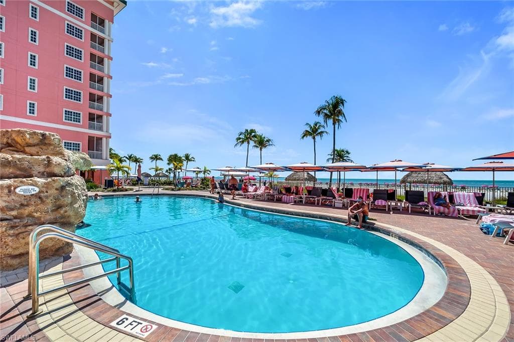 200 Estero BLVD 107-34
