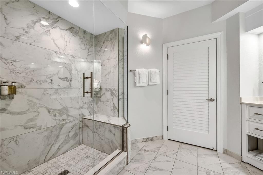 200 Estero BLVD 107-10