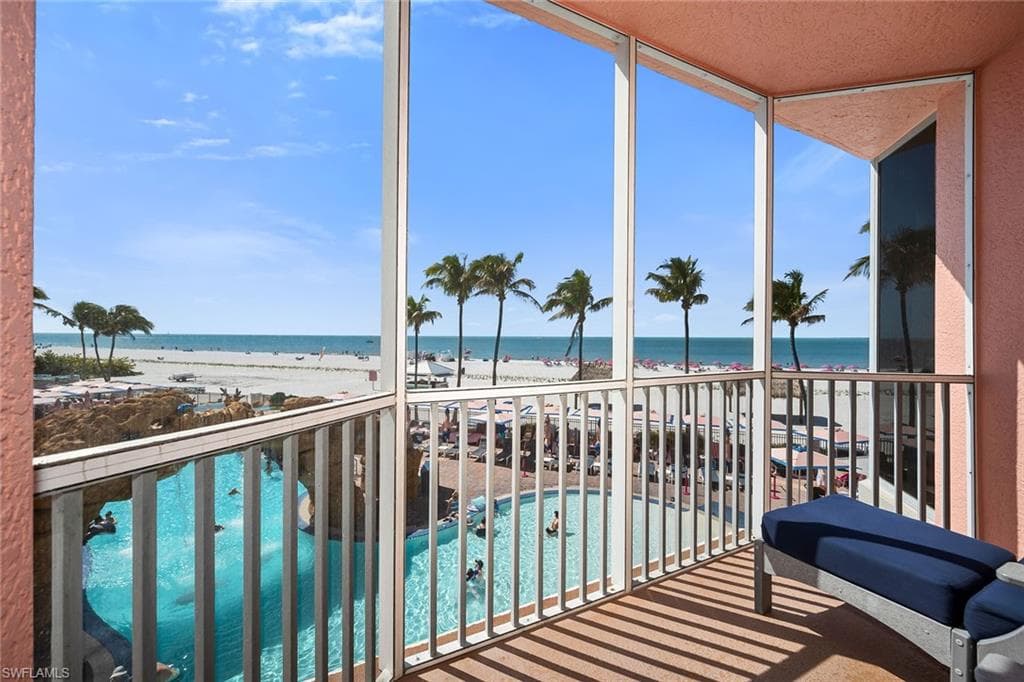 200 Estero BLVD 107-14