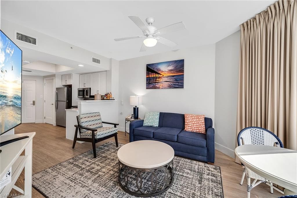 200 Estero BLVD 107-4