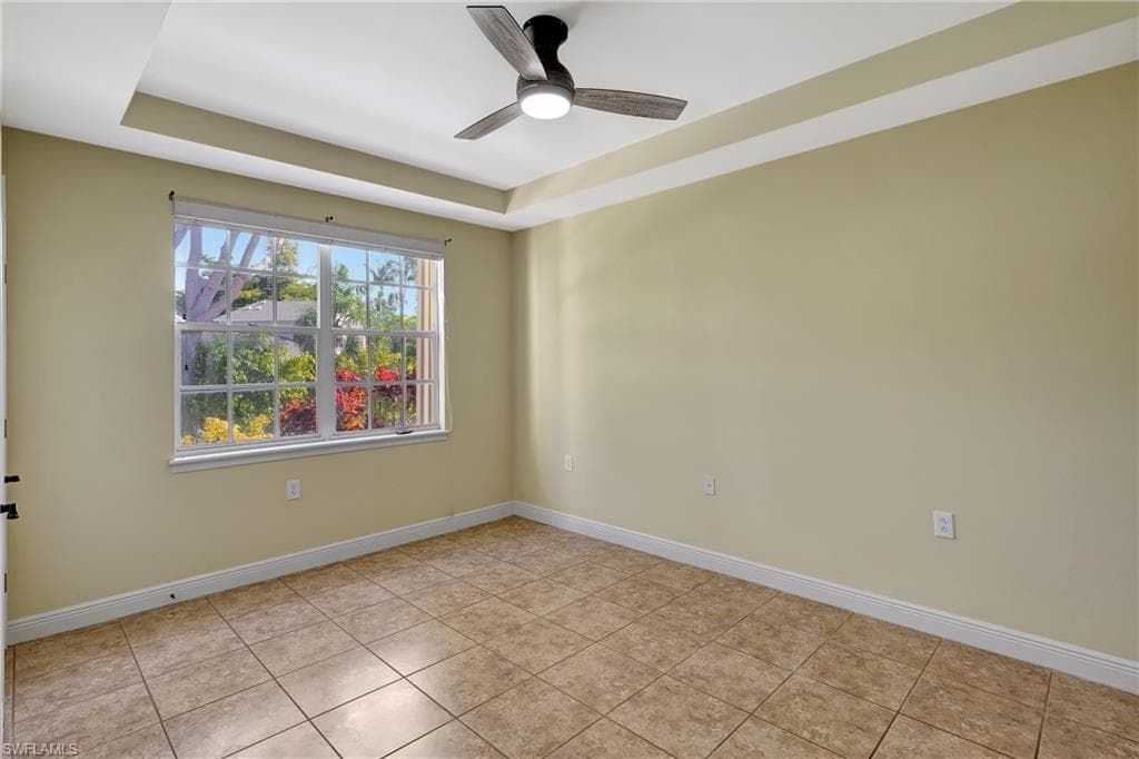 1500 SW 50TH ST 103-7