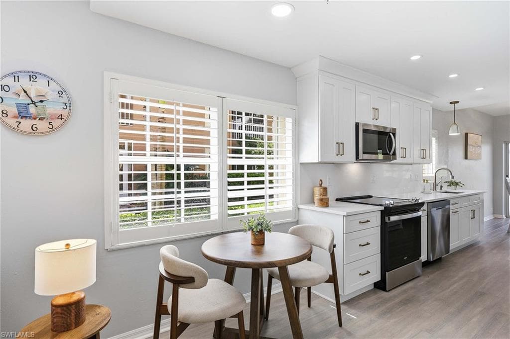 13205 Sherburne CIR 201-9