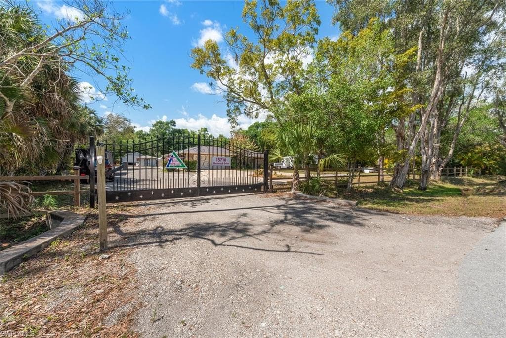 15710 Shamrock DR-2