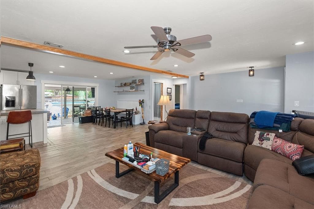 15710 Shamrock DR-15