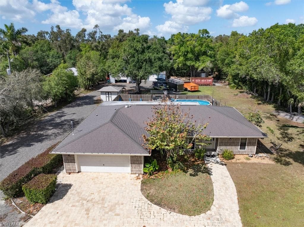 15710 Shamrock DR-4